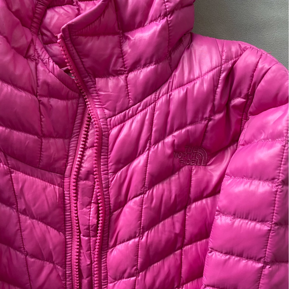 HOT PINK NORTHFACE DOWN WINTER COAT